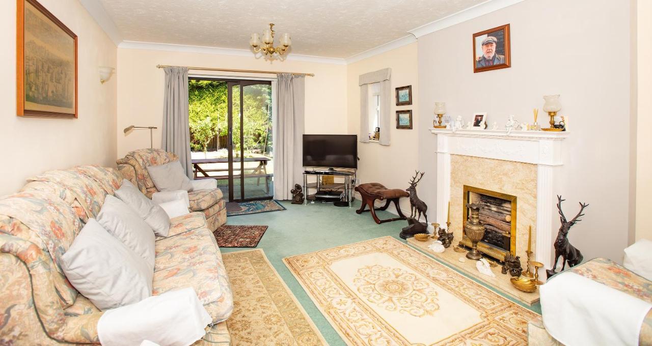 Luxury House In Warsash. Hotel Ngoại thất bức ảnh
